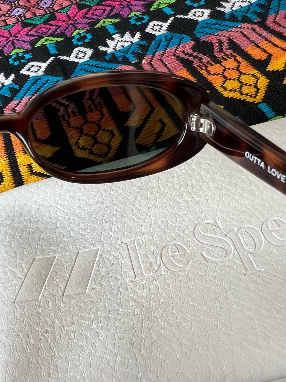 Le Specs Outta Love Tortoiseshell Oval Sunglasses Brown - Picture 11 of 13